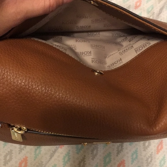 Authentic Michael Kors - Picture 8 of 8